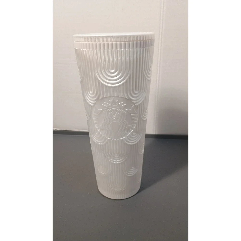 Starbucks Cold Cup Tumbler  24oz Pearl White Excellent Scalloped Embossed
